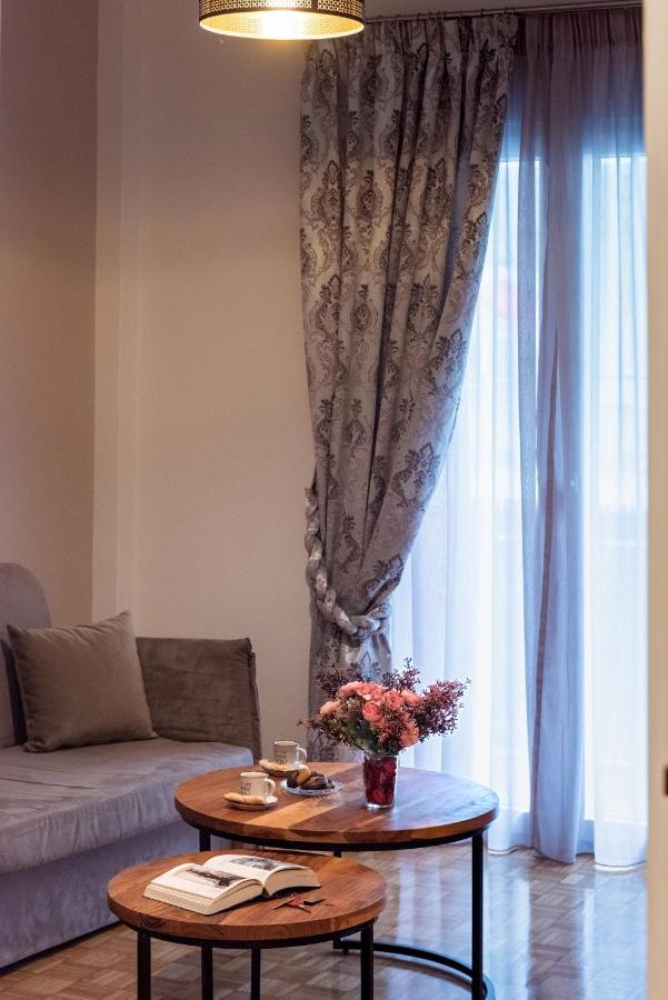 Blue Ark Gate To History Apartment เอเธนส์ ภายนอก รูปภาพ